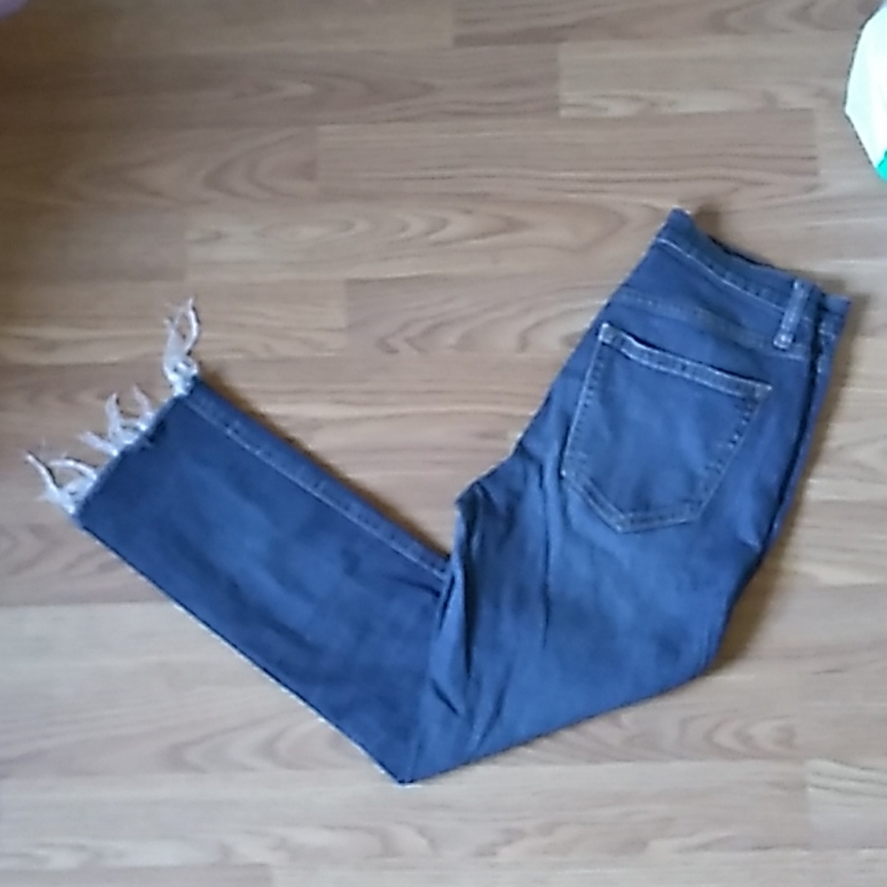 Gap Super High Rise Best Girlfriend Cropped Jeans